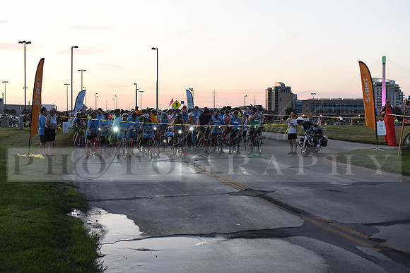 Riders_2019_Owl_Ride2_RHP_DSC_0306