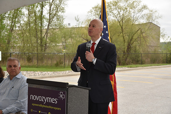 Novozymes_10year_RHP_0103