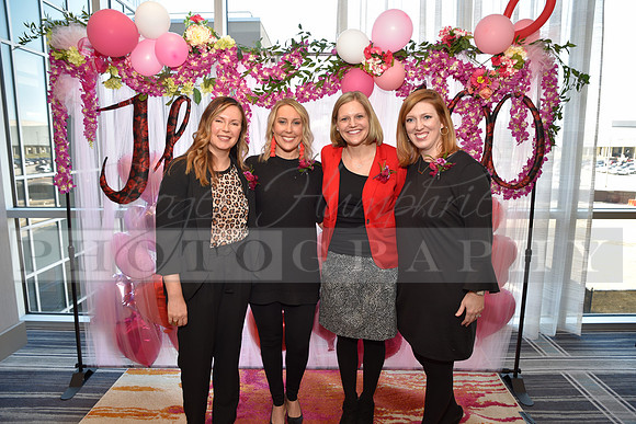 JLO100th_RHP_102