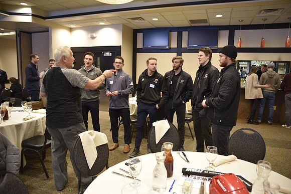 UNO_Dinner2_RHP_1