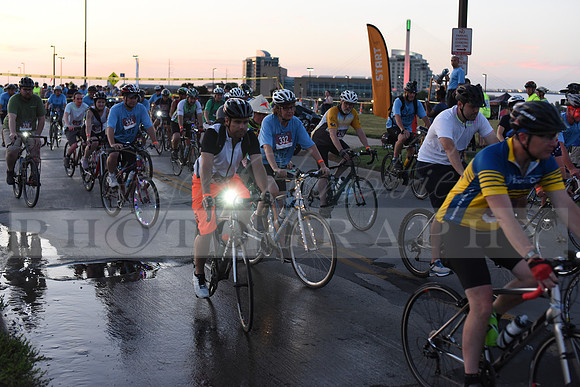 Riders_2019_Owl_Ride2_RHP_DSC_0292