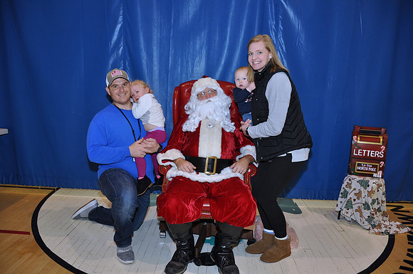 YMCA_Holiday Lights_DSC_0012