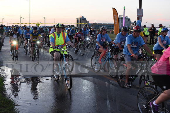 Riders_2019_Owl_Ride2_RHP_DSC_0285