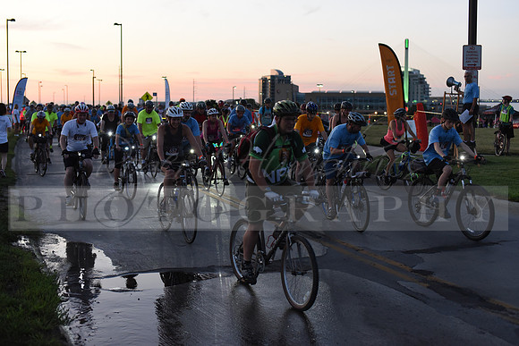 Riders_2019_Owl_Ride2_RHP_DSC_0369