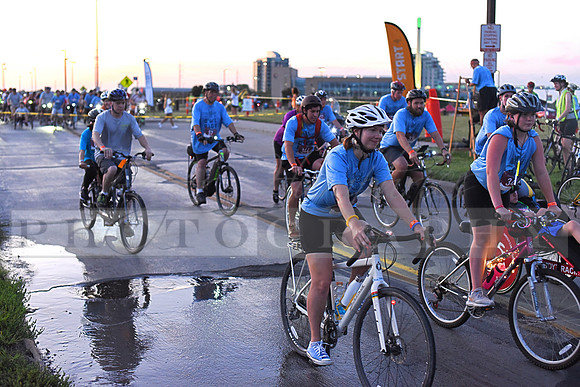 Riders_2019_Owl_Ride2_RHP_DSC_0403