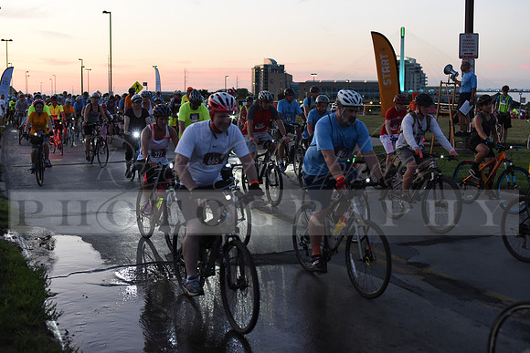 Riders_2019_Owl_Ride2_RHP_DSC_0377