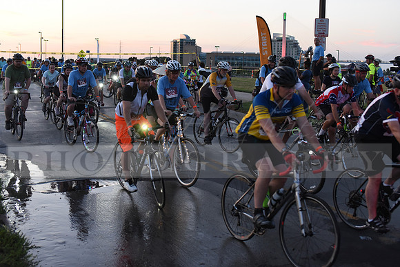 Riders_2019_Owl_Ride2_RHP_DSC_0290