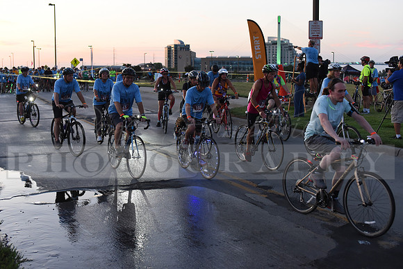Riders_2019_Owl_Ride2_RHP_DSC_0303
