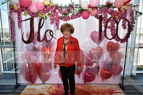 JLO100th_RHP_86