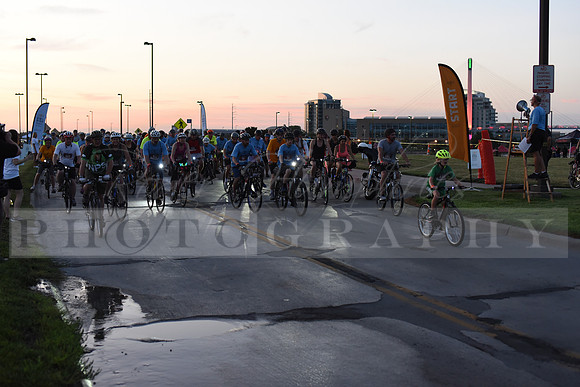 Riders_2019_Owl_Ride2_RHP_DSC_0360
