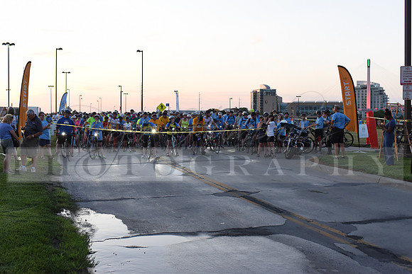 Riders_2019_Owl_Ride2_RHP_DSC_0249