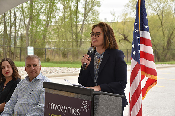 Novozymes_10year_RHP_0112