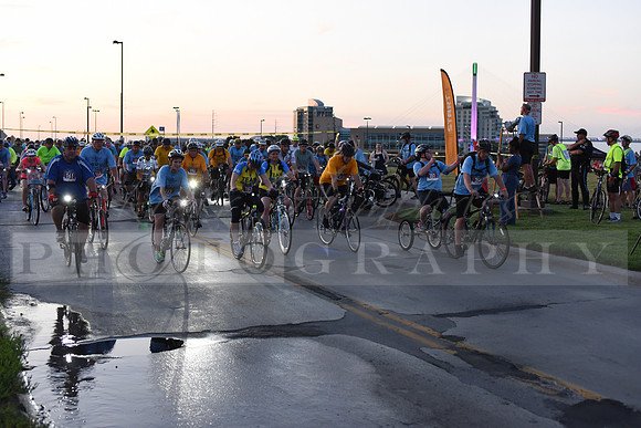 Riders_2019_Owl_Ride2_RHP_DSC_0259