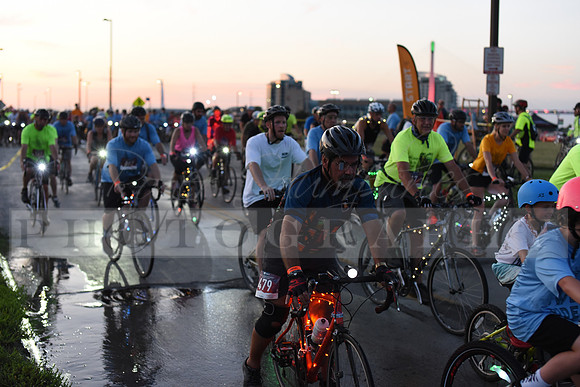 Riders_2019_Owl_Ride2_RHP_DSC_0345