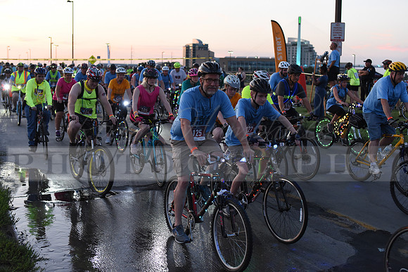 Riders_2019_Owl_Ride2_RHP_DSC_0277