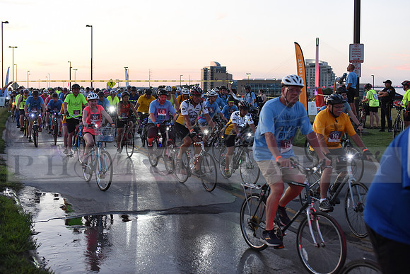 Riders_2019_Owl_Ride2_RHP_DSC_0263