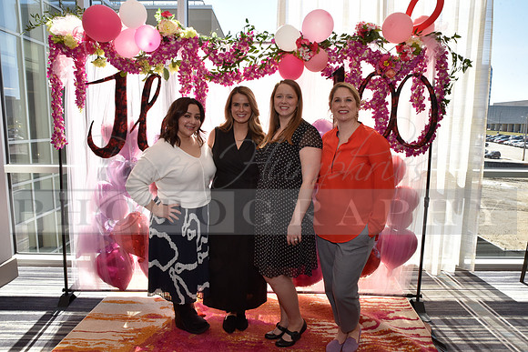 JLO100th_RHP_196